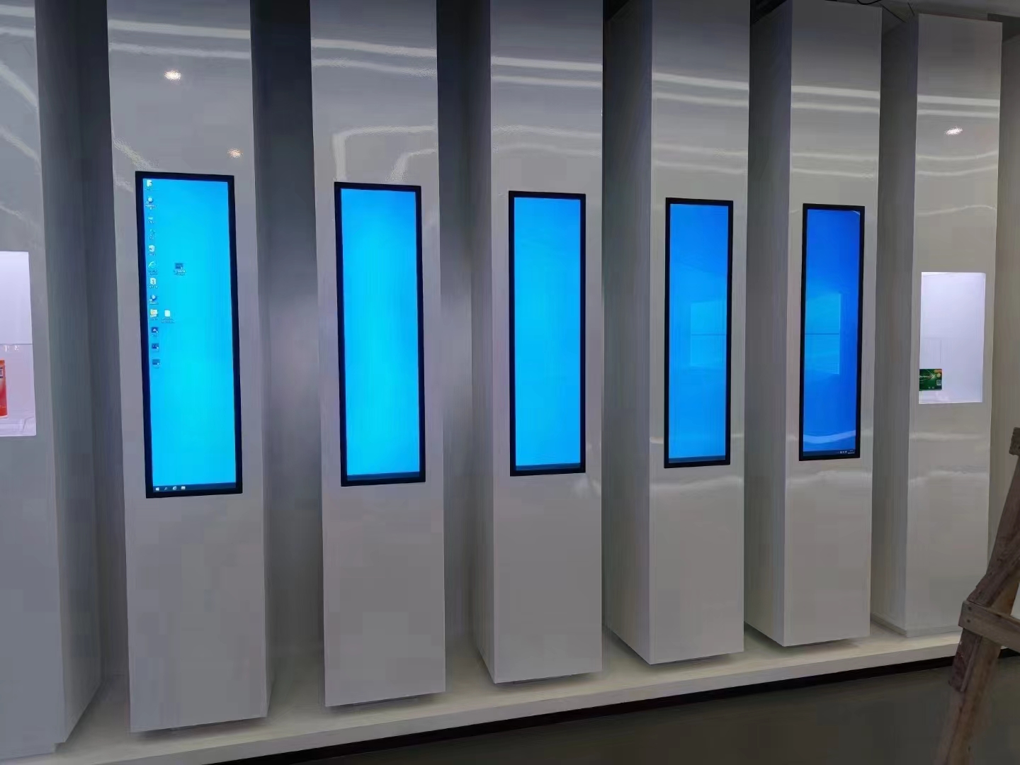 条形屏(图10) 条形屏(图10)